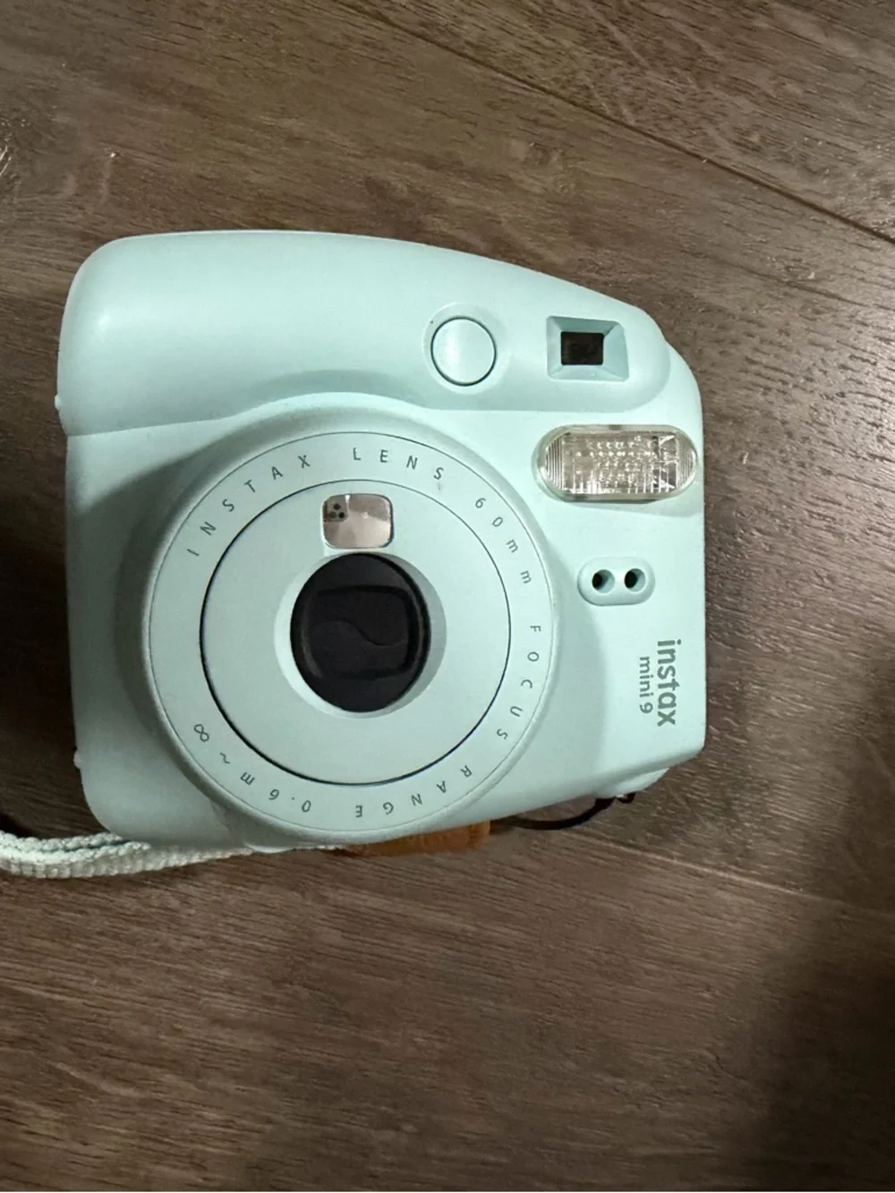 Fujifilm Mint Green Instant Film Camera INCLUDING film (DOESNT TUN ON)